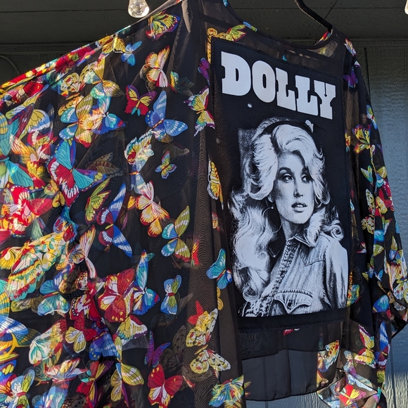 A New Chicken - Picture 3 of 16